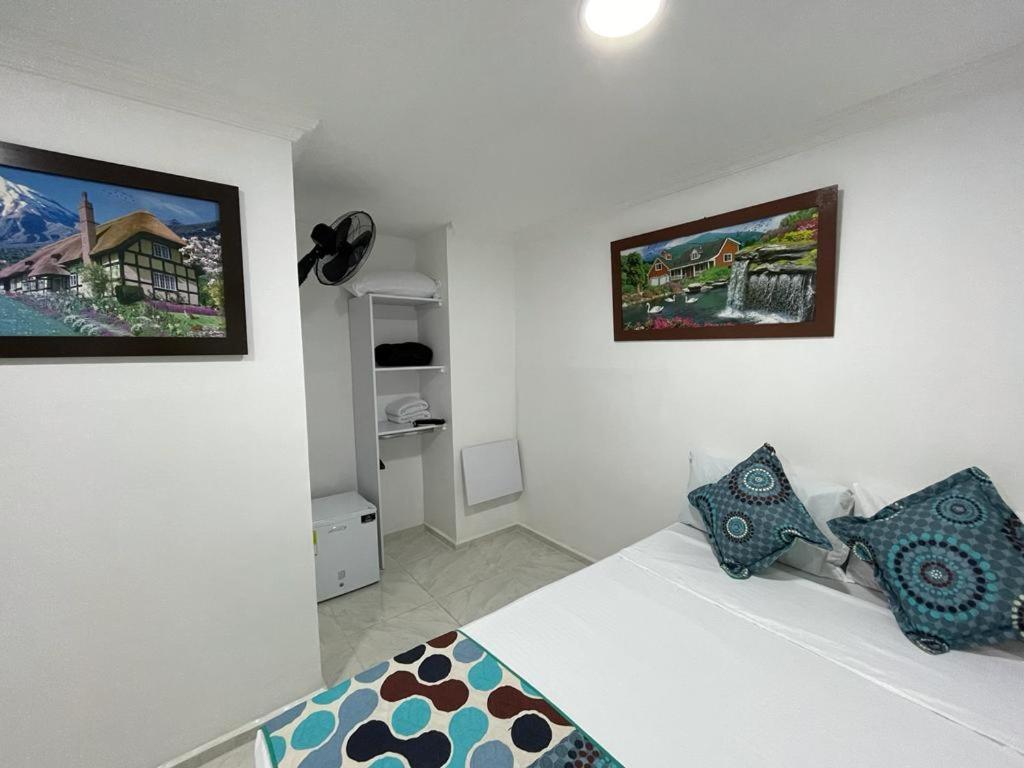 Hotel Eterna Primavera Medellín Eksteriør billede